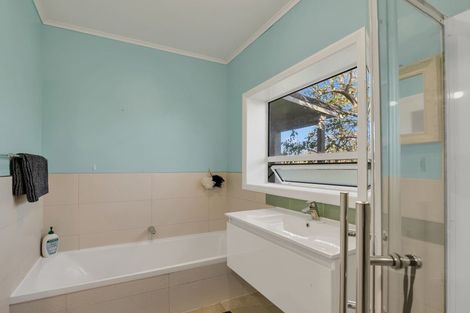 Photo of property in 151 Shelly Beach Road, South Head, Helensville, 0874