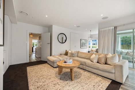 Photo of property in 140 Rutland Street, St Albans, Christchurch, 8052