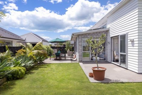 Photo of property in 8 Defender Crescent, Beachlands, Auckland, 2018