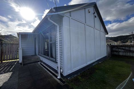 Photo of property in 4-6 Speedy Street, Stokes Valley, Lower Hutt, 5019