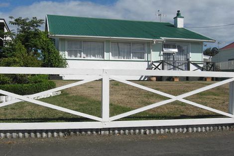 Photo of property in 104 Somme Parade, Aramoho, Whanganui, 4500