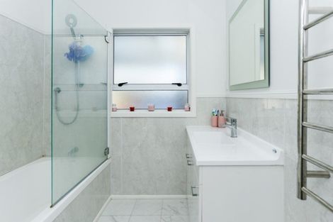 Photo of property in 2078 State Highway 2, Waipukurau, 4285