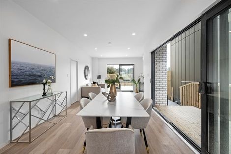 Photo of property in 73 Biokovo Street, Massey, Auckland, 0614