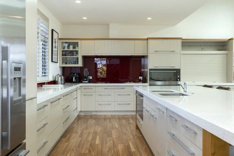 Photo of property in 8 Kuiwai Drive, Rainbow Point, Taupo, 3330