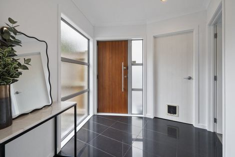 Photo of property in 14 Millbrook Place, Ashhurst, 4810