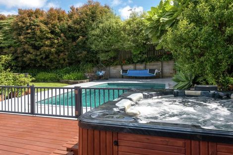 Photo of property in 7 Ramoana Mews, Shelly Park, Auckland, 2014