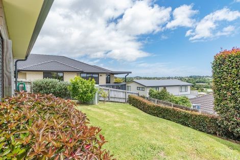 Photo of property in 26 Tokerau Crescent, Pukekohe, 2120