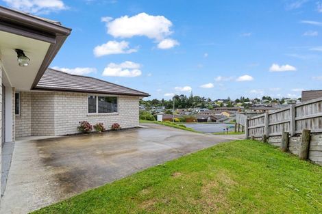 Photo of property in 15 Manuka Road, Huntly, 3700