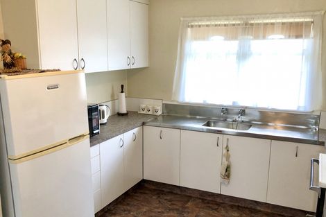 Photo of property in 2/636 Bank Street, Te Awamutu, 3800