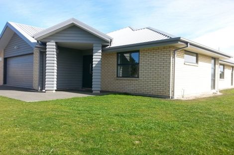 Photo of property in 168 Brookside Road, Rolleston, 7614