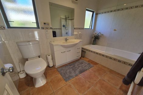 Photo of property in 277 Rosetta Road, Raumati Beach, Paraparaumu, 5032