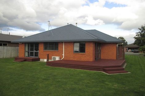 Photo of property in 38 Parnell Heights Drive, Kelvin Grove, Palmerston North, 4414