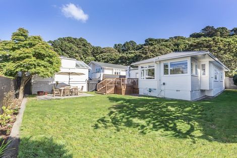 Photo of property in 61 Falkirk Avenue, Seatoun, Wellington, 6022