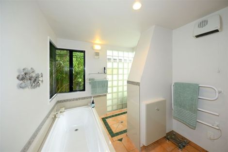 Photo of property in 2/44 Peer Street, Upper Riccarton, Christchurch, 8041