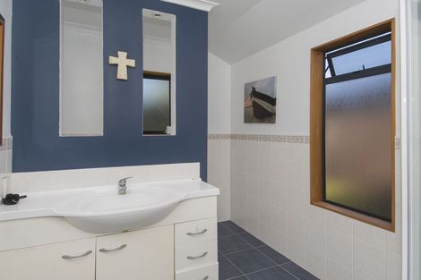 Photo of property in 64 Grantston Drive, Pyes Pa, Tauranga, 3112