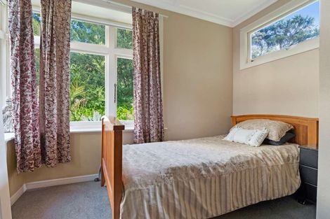 Photo of property in 2442 South Head Road, South Head, Helensville, 0874