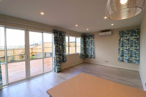 Photo of property in 37 Lockheed Street, Hobsonville, Auckland, 0618