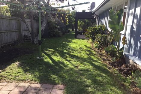 Photo of property in 2/102 Mccormacks Bay Road, Mount Pleasant, Christchurch, 8081