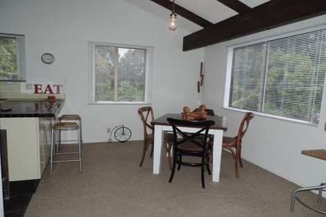 Photo of property in 9 Bridge Street, Tirau, 3410