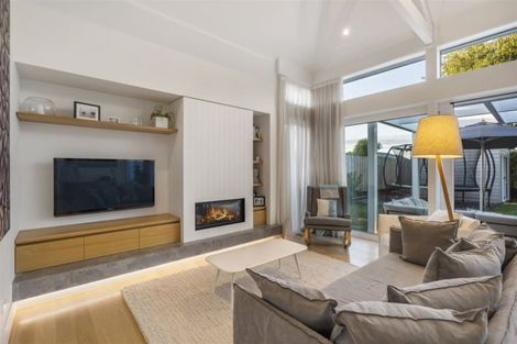 Photo of property in 17 Leslie Avenue, Sandringham, Auckland, 1025
