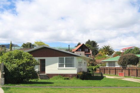 Photo of property in 40 Kurupae Road, Hilltop, Taupo, 3330