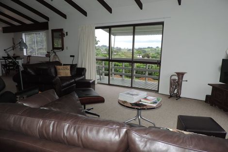 Photo of property in 9 Bridge Street, Tirau, 3410