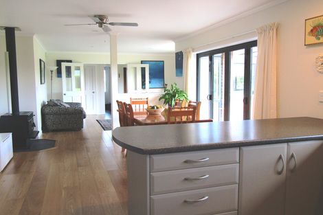 Photo of property in 99 Chestnut Lane, Pirongia, 3802