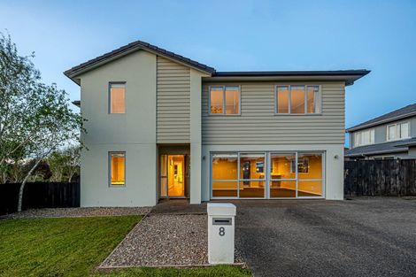 Photo of property in 8 Baverstock Road, Flat Bush, Auckland, 2016