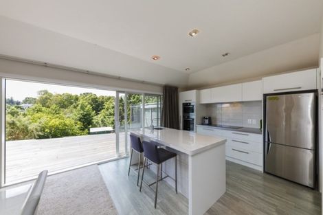 Photo of property in 28 Cashmere Drive, Fitzherbert, Palmerston North, 4410