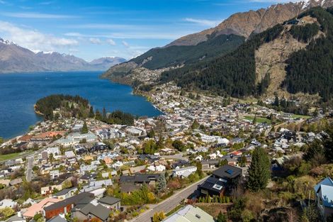 Photo of property in 8 Manchester Place, Queenstown, 9300