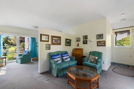 Photo of property in 56 Dyers Pass Road, Cashmere, Christchurch, 8022