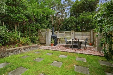 Photo of property in 8 Nepal Place, Khandallah, Wellington, 6035