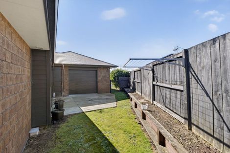 Photo of property in 90 Stirling Drive, Morrinsville, 3300