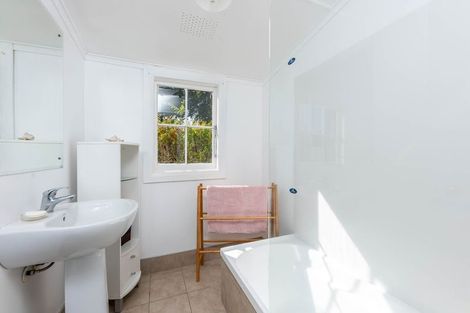 Photo of property in 36 Parnell Street, Rawene, Kaikohe, 0473