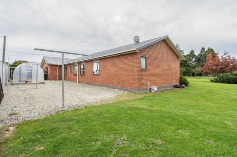 Photo of property in 33 Morton Street, Edendale, 9825