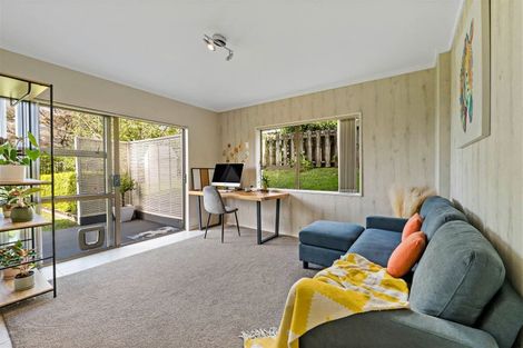 Photo of property in 2/160 Stapleford Crescent, Browns Bay, Auckland, 0630