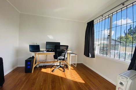 Photo of property in 4 Maida Vale, Manurewa, Auckland, 2102