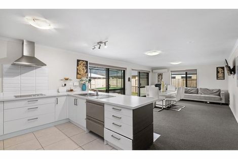 Photo of property in 8 Sundale Drive, Te Aroha, 3320