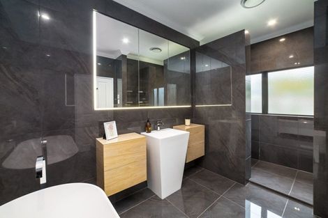 Photo of property in 4-6 Mole Street, Greytown, 5712