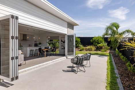 Photo of property in 80 Puhirake Crescent, Pyes Pa, Tauranga, 3112