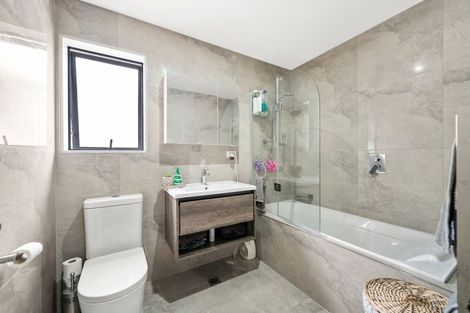 Photo of property in 11a Kent Road, Manurewa, Auckland, 2102