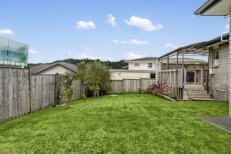 Photo of property in 98 Tapu Road, Huapai, Kumeu, 0810
