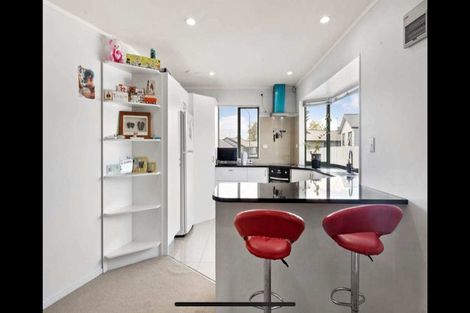 Photo of property in 9 Alta Terrace, Flat Bush, Auckland, 2019