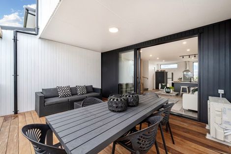 Photo of property in 1/8 Bennett Road, Pakuranga, Auckland, 2010