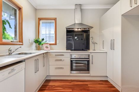 Photo of property in 53 Braid Road, St Andrews, Hamilton, 3200