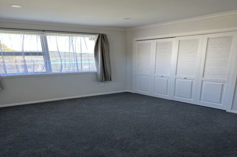 Photo of property in 28 Eskdale Road, Papakowhai, Porirua, 5024