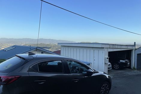 Photo of property in 11 Fortunatus Street, Brooklyn, Wellington, 6021