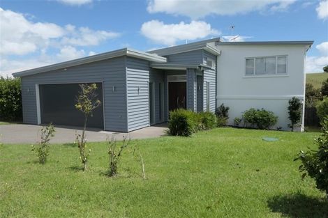 Photo of property in 16 Te Puru Drive, Maraetai, Auckland, 2018