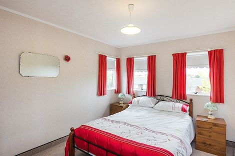 Photo of property in 12 Wedgwood Grove, Highbury, Palmerston North, 4412