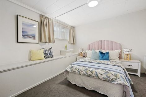 Photo of property in 1/52 Beulah Avenue, Rothesay Bay, Auckland, 0630